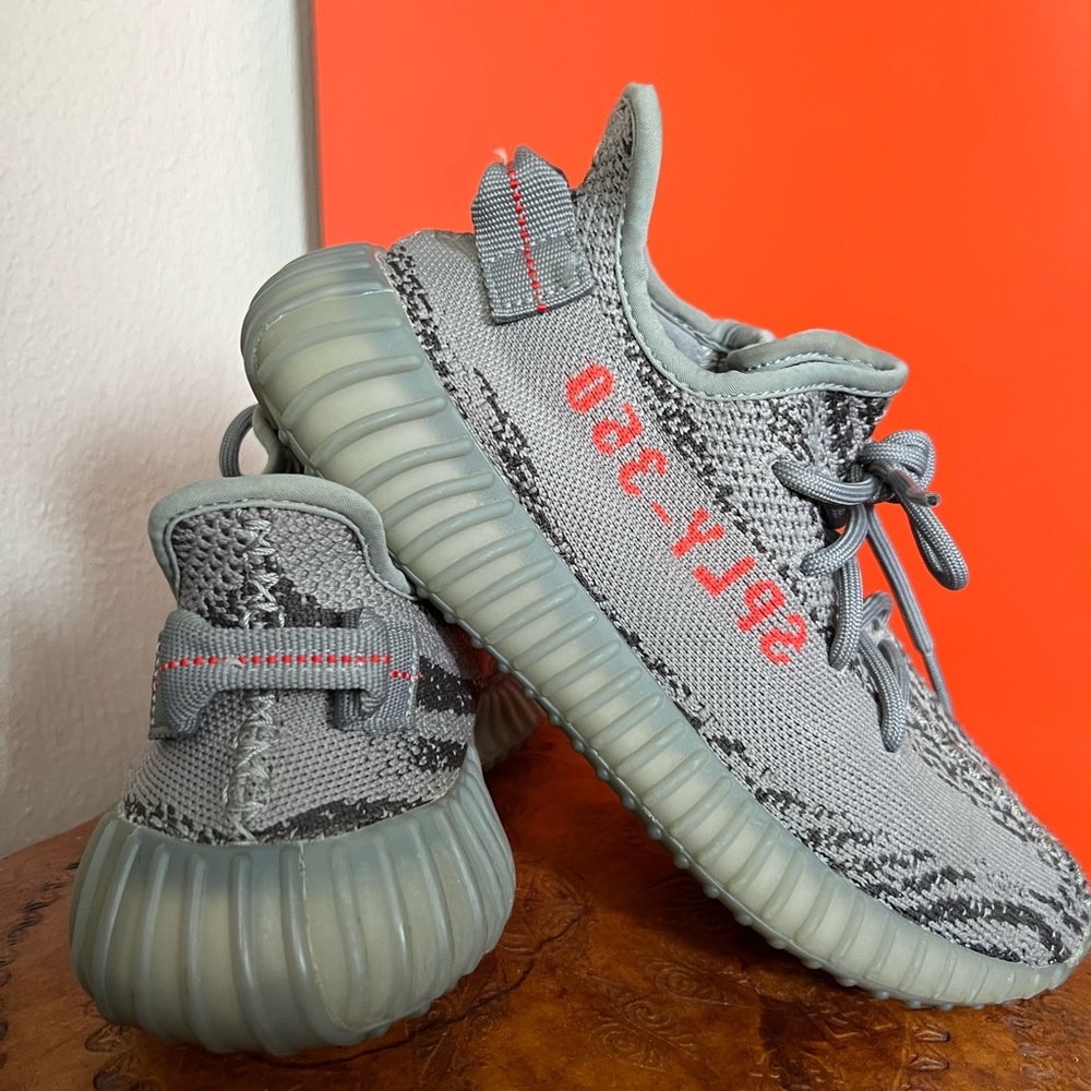 Yeezy 350 V2 Beluga 2.0